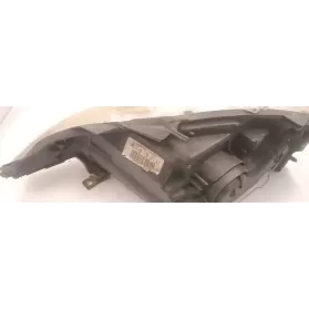 9647214180 фара передняя Citroen C3 2003