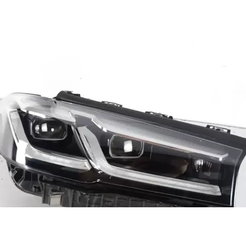 9850582-07 фара передня BMW 5 G30 G31 2022