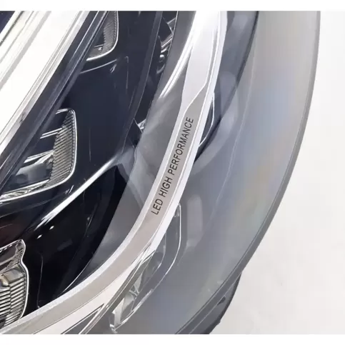 A2059066006 фара передняя Mercedes-Benz C W205 2013
