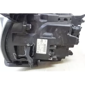 A4709060900 фара передняя Mercedes-Benz W470 2017