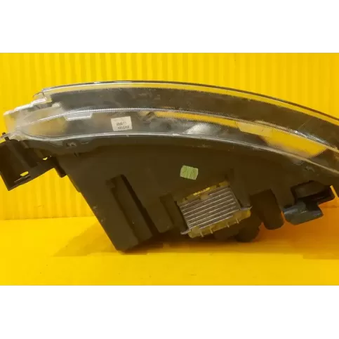 AH2213W030MD фара передня Land Rover Discovery 4 - LR4 2010