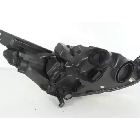 AM51-13W030-AF фара передняя Ford C-MAX II 2012