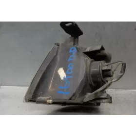 B613090J00 фара передняя Nissan Primera 1990