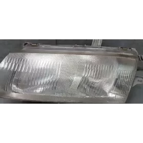 BJ1V51040B фара передня Mazda 323 1998