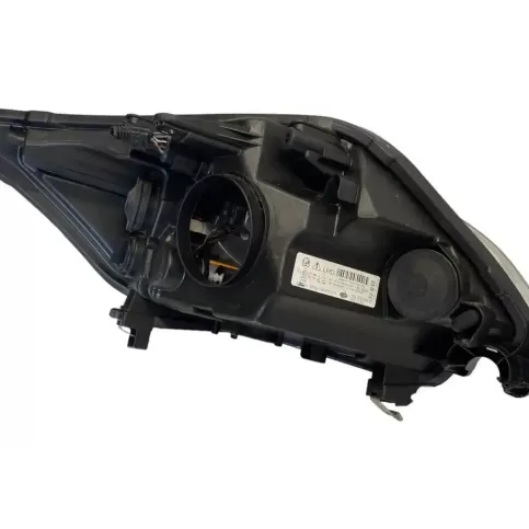 BV4J13W030CA фара передняя Ford Kuga I 2011