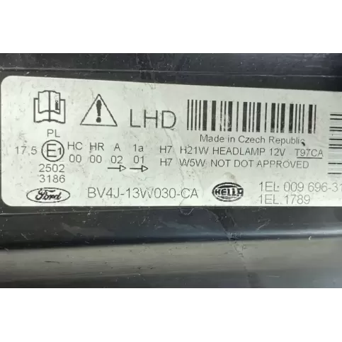 BV4J13W030CA фара передняя Ford Kuga I 2011