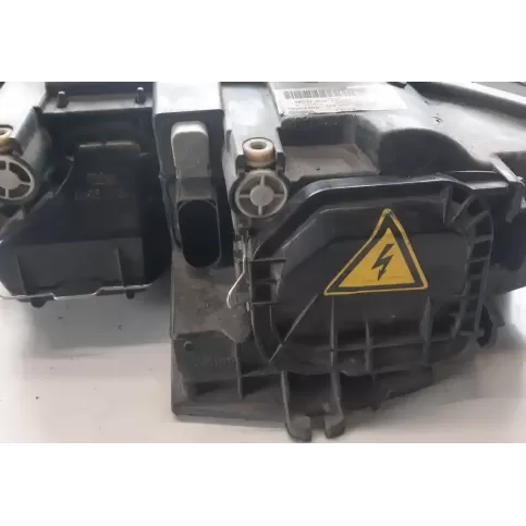 D0907391B фара передняя Audi A4 S4 B6 8E 8H 2003