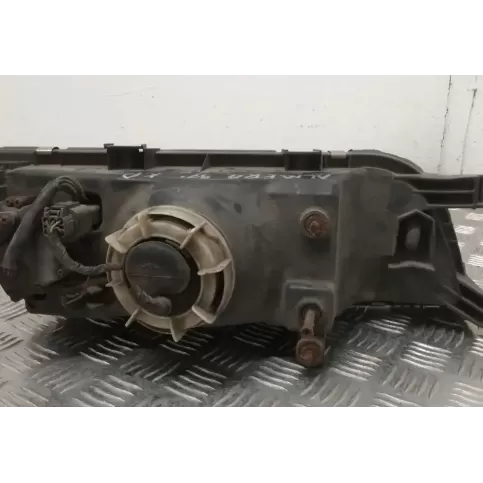 E134739 фара передняя Nissan Almera 1997