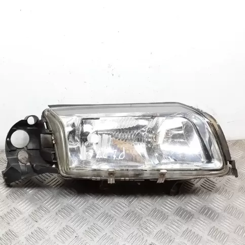 E27177 фара передняя Volvo S80 2000