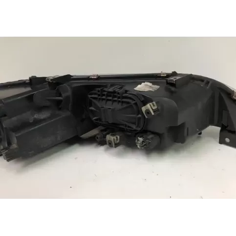 F014003902LH фара передняя Mazda 6 2006