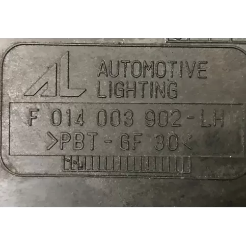 F014003902LH фара передняя Mazda 6 2006