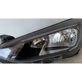JX7B13W030CE фара передняя Ford Focus 2018