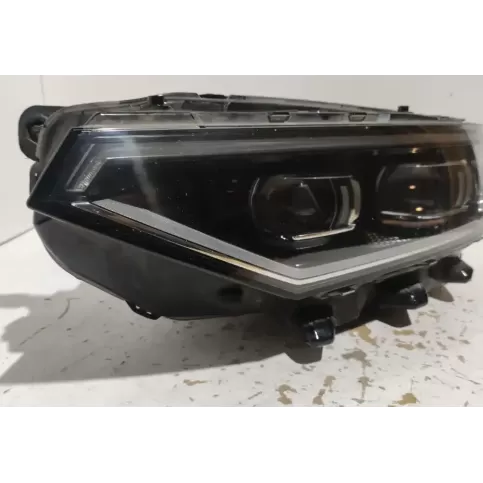 KAU035 фара передняя Volkswagen PASSAT B8 2019