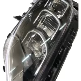 L009A260EF2 фара передня Hyundai Kona 2022