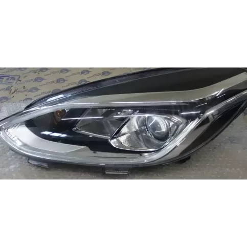 0019938205 фара передняя Ford Fiesta 2022