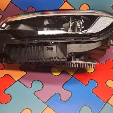 00501508890 фара передняя Jeep Compass 2018