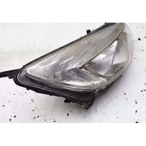 0100110400020084 фара передняя Opel Astra J 2012