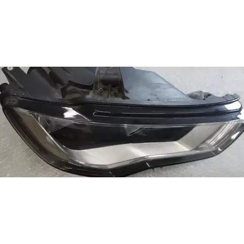 01074002AJ фара передняя Audi A3 S3 8V 2015
