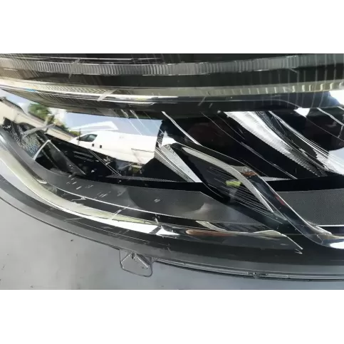 01297706 фара передняя Renault Captur 2017