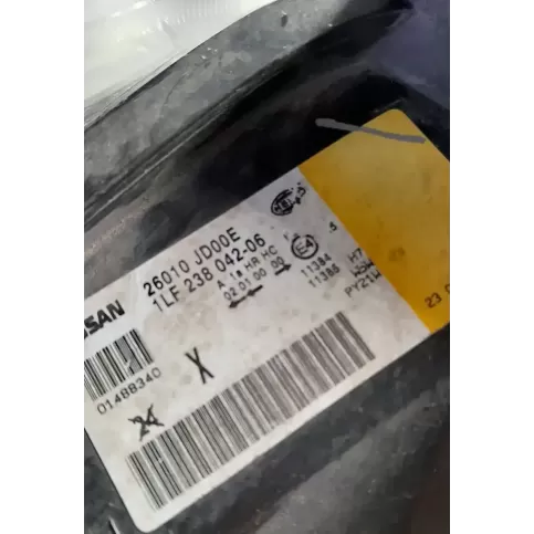 01488340 фара передняя Nissan Qashqai 2008