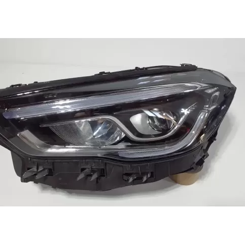 01559623 фара передняя Mercedes-Benz GLA H247 2023