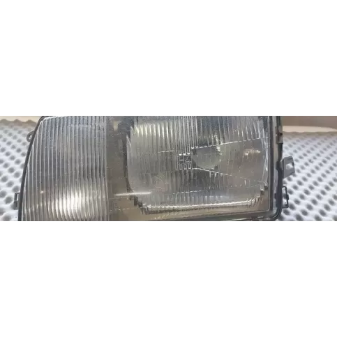 0301065309 фара передняя Mercedes-Benz S W126 1985