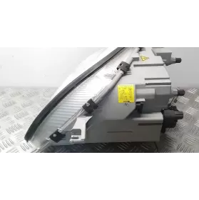 0301097272 фара передняя Mercedes-Benz SLK R170 2000