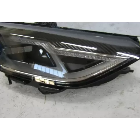 030111723200 фара передняя Audi A4 S4 B9 8W 2020