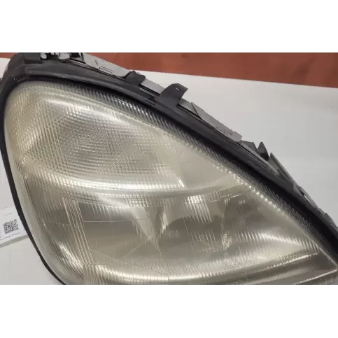 0301152202 фара передняя Mercedes-Benz A W168 2000