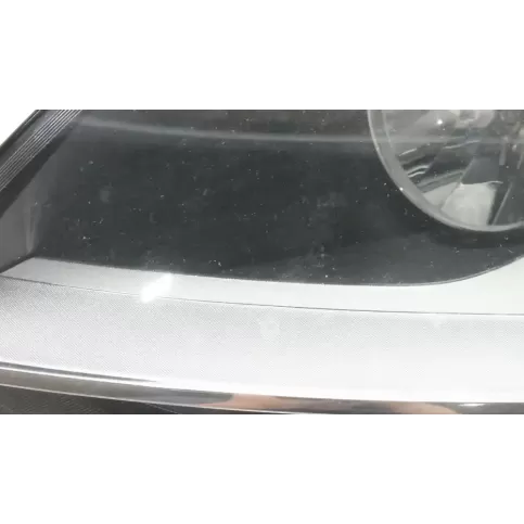 0301242601 фара передняя Volkswagen Sharan 2011