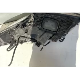0301244602 фара передняя Renault Megane III 2011