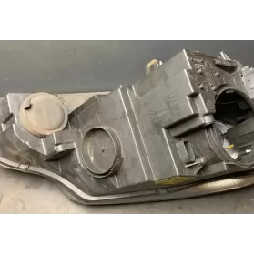 030124872100 фара передняя Skoda Yeti (5L) 2010