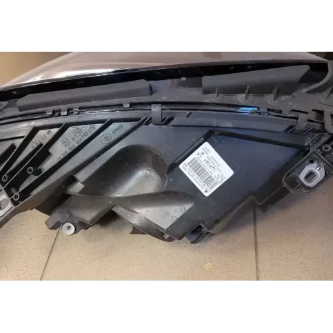 030129520300 фара передняя Mercedes-Benz B W246 W242 2014