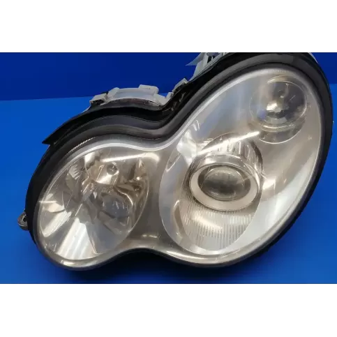0301736275 фара передняя Mercedes-Benz C W203 2006