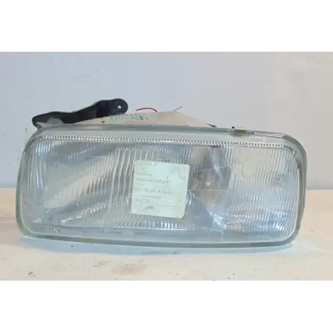 10051272BL фара передняя Daihatsu Applause 1995