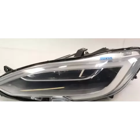 106504500A фара передня Tesla Model S 2017