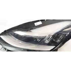 107737500C фара передня Tesla Model 3 2017