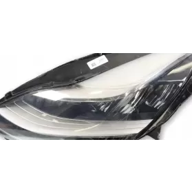 107737500C фара передня Tesla Model 3 2017