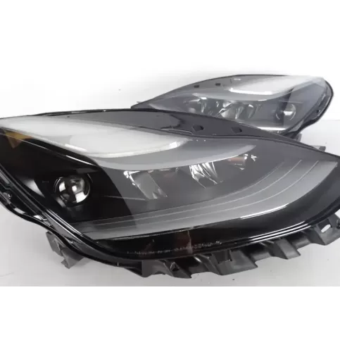 1415953-00-D фара передняя Tesla Model Y 2020