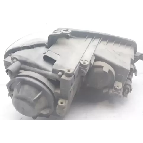 1T0941005B фара передня Volkswagen Touran I 2003