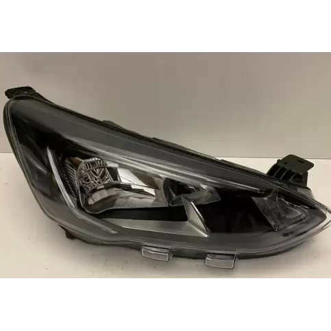 1X7B13E014CC фара передняя Ford Focus 2019