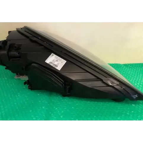 1ZT01155345 фара передняя Porsche Cayenne (92A) 2013