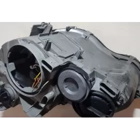 2088000175 фара передняя Mercedes-Benz C W203 2004