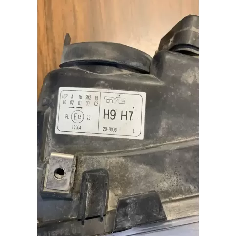 20B036 фара передняя Volvo S60 2006