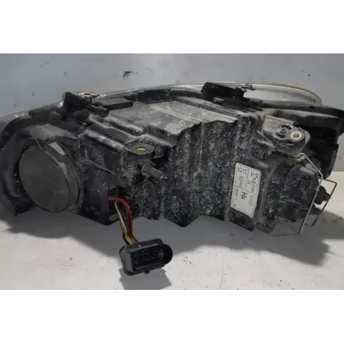20C033B фара передня Volkswagen Polo V 6R 2011