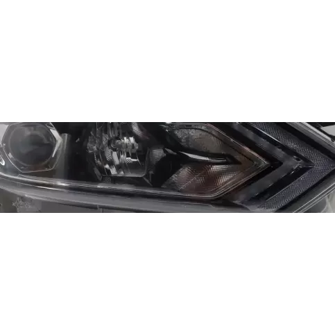 26010HV00A фара передняя Nissan Qashqai 2019