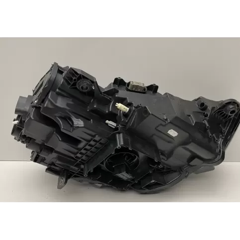 42060906 фара передня Audi A3 S3 8V 2019