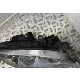54534380 фара передняя Toyota Avensis T220 2002