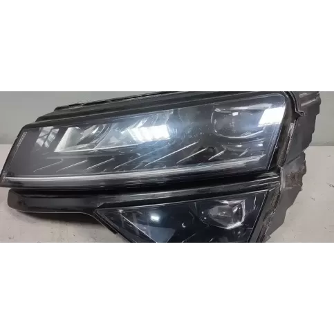 57B941015B фара передняя Skoda Karoq 2018