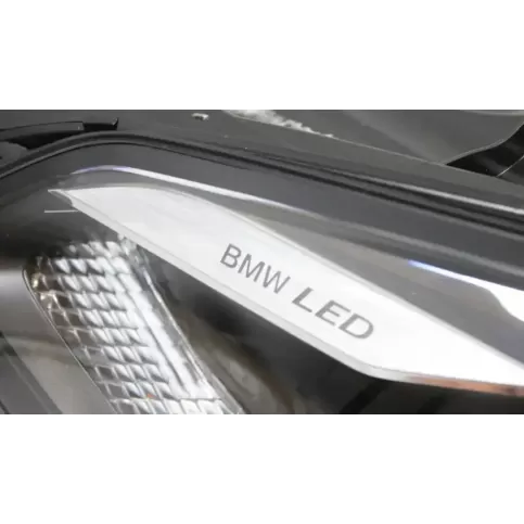 5A388C4 фара передня BMW 5 G30 G31 2020